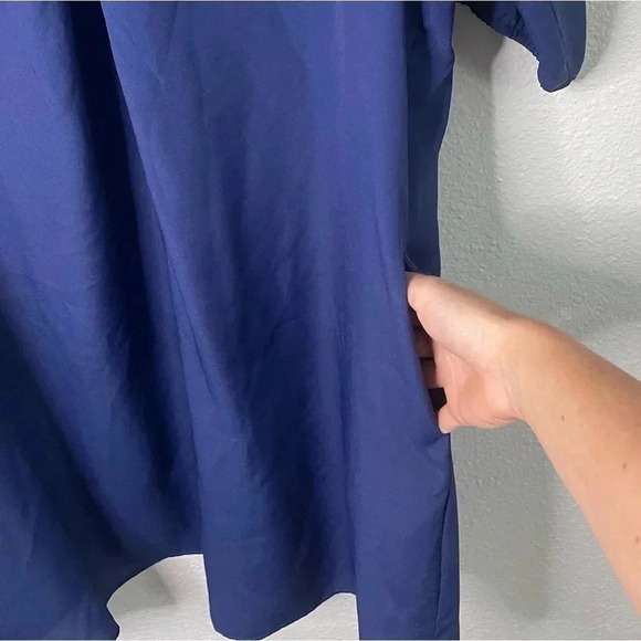 🌸BCBGeneration Shift Pocket Dress - Picture 4 of 7